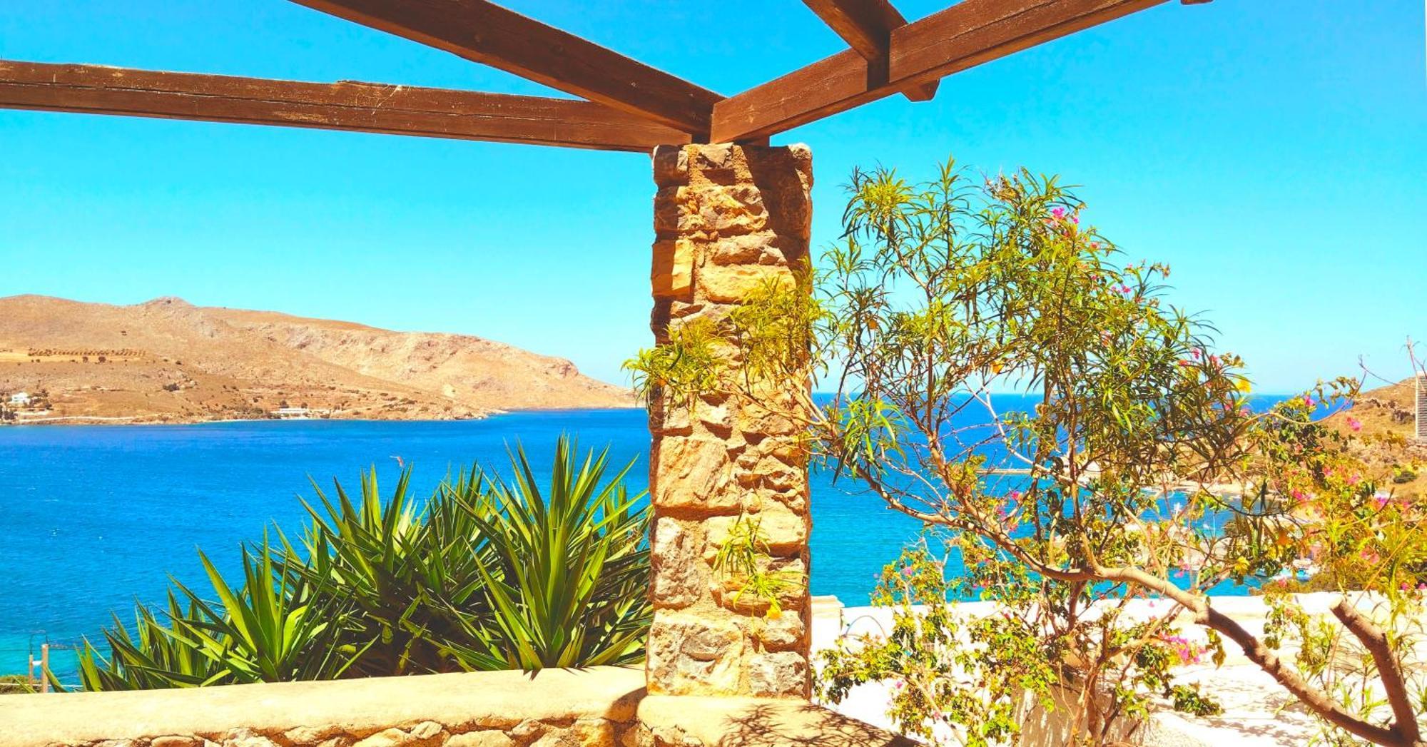 Elegeo Rockhouse Villa Agia Marina  Exterior foto