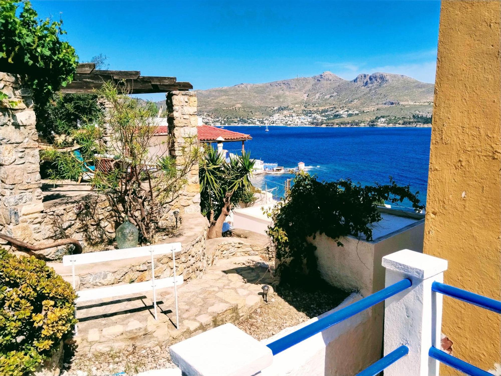 Elegeo Rockhouse Villa Agia Marina  Exterior foto